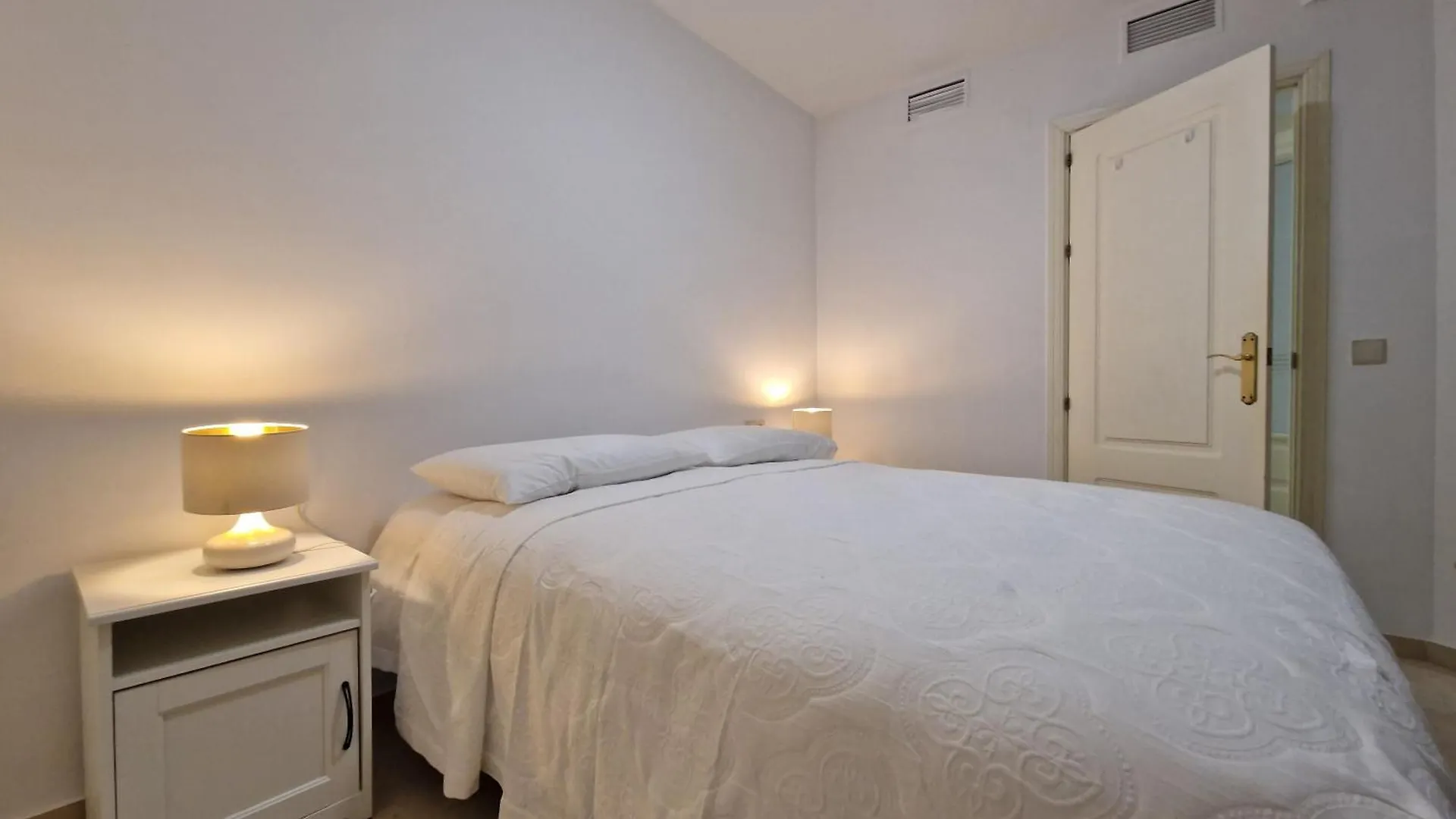 Aa Guest - La Marina Sea Views Eco Apartment Marbella 0*,