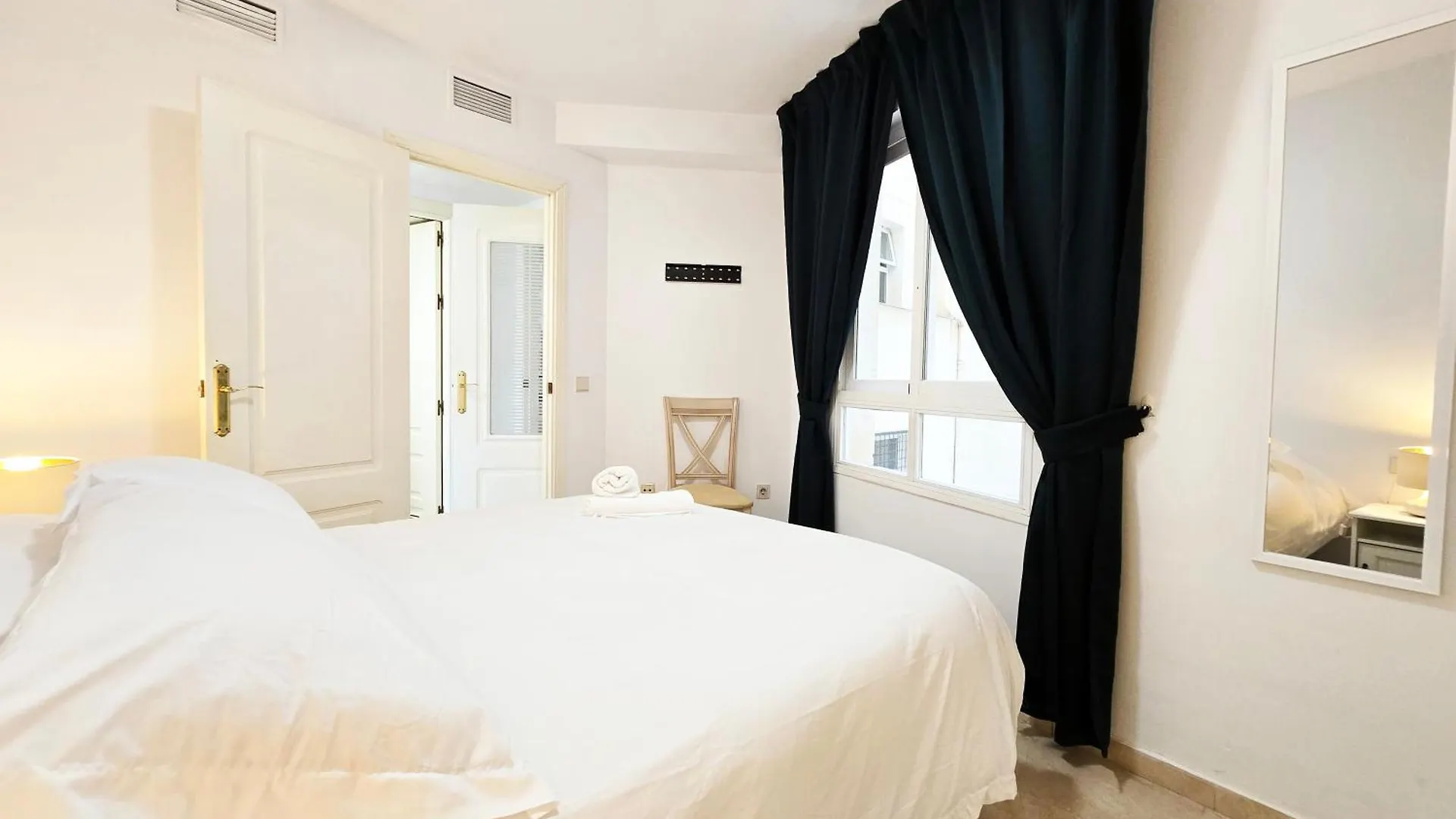 Aa Guest - La Marina Sea Views Eco Apartment Marbella 0*,  Spain