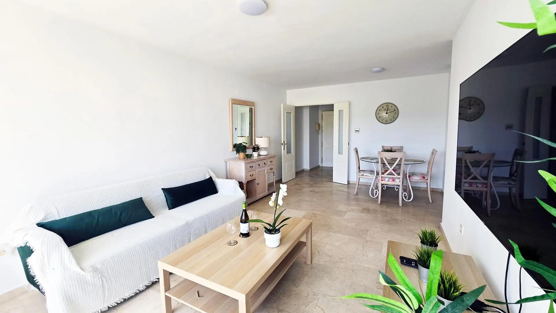 Aa Guest - La Marina Sea Views Eco Apartment Marbella